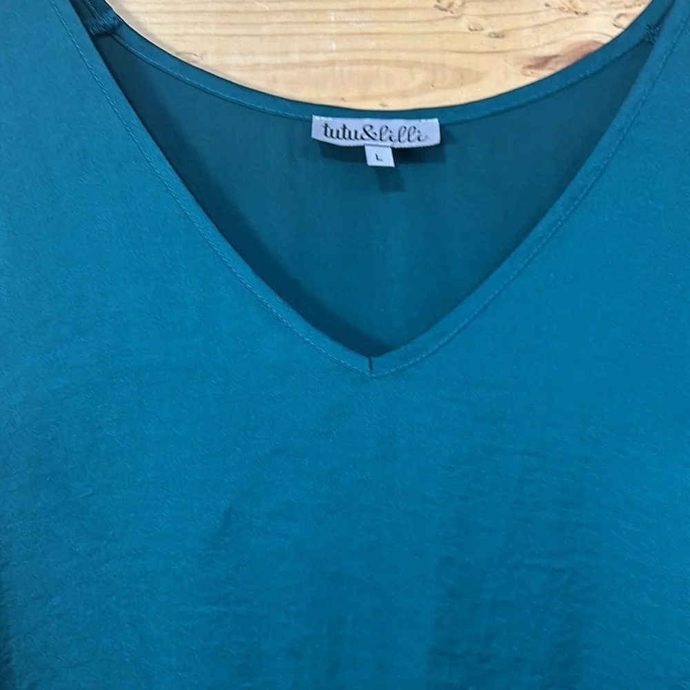 EUC tutu & lilli Wimberley silky polyester tunic top casual dress Roomy L/XL